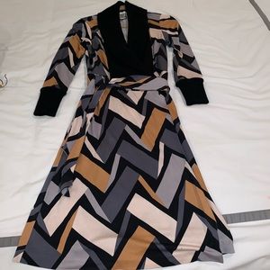 DIane von Furstenberg long sleeve wrap dress